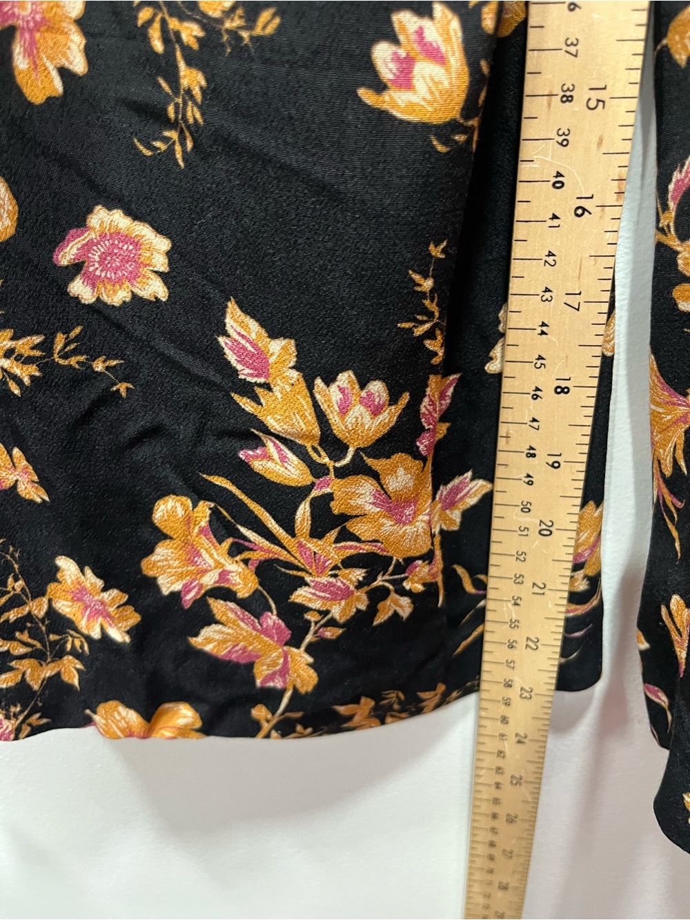 Anthropologie x Kachel Black Floral Cropped Wide-Leg Pants Sz. 10 - Picture 11 of 11